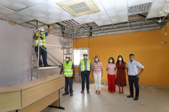 Marbella inicia la reforma del Centro Cívico Las Albarizas para albergar un programa de inserción social
