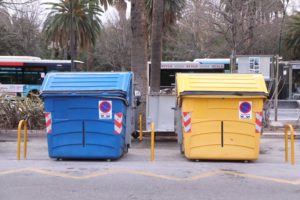 El uso del contenedor amarillo y azul se incrementa un 30% en los últimos cinco años en la ciudad de Málaga